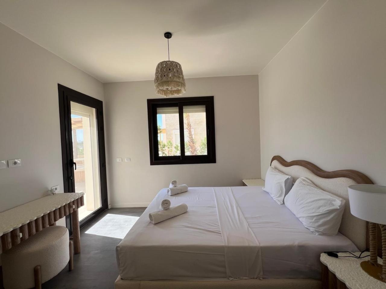 New! Cyan Villa| Private Pool - Lagoon & Golf View *